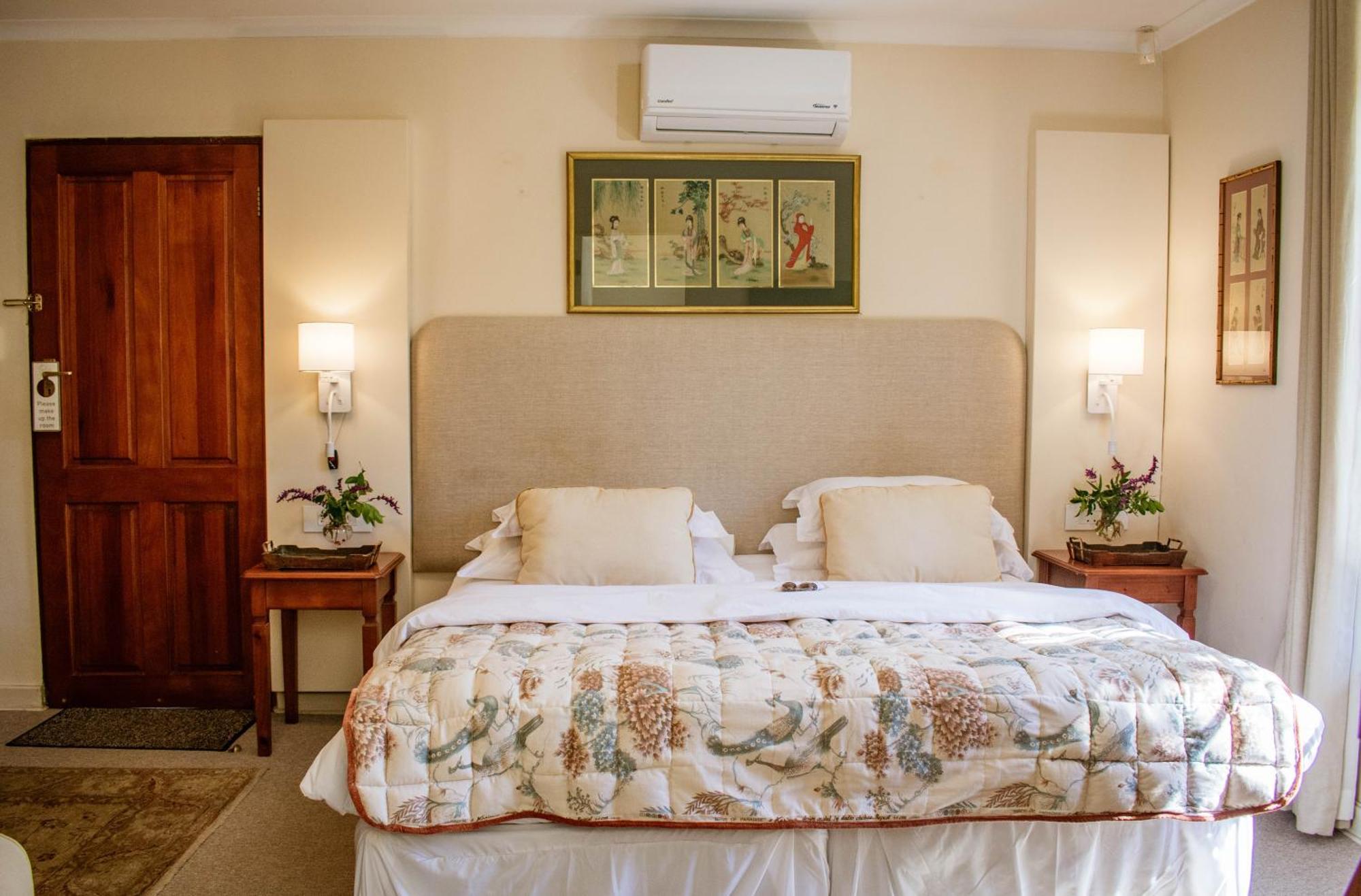 5 Seasons Guest House Стелленбос Экстерьер фото
