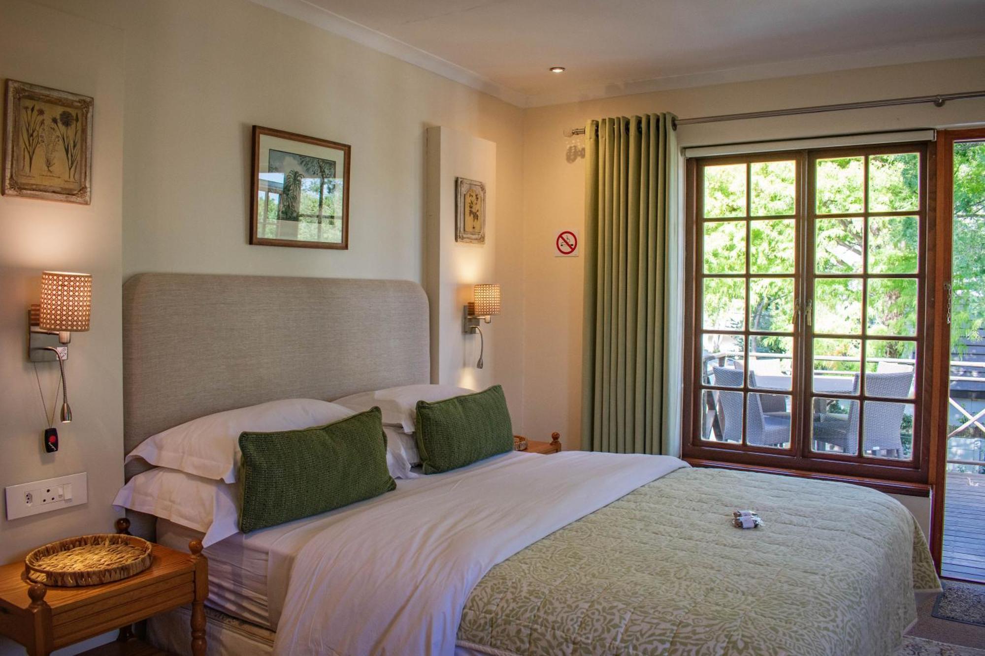 5 Seasons Guest House Стелленбос Экстерьер фото